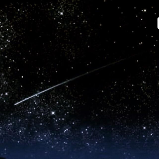 流れ星に願いを…〜星空に流れる一粒の涙〜