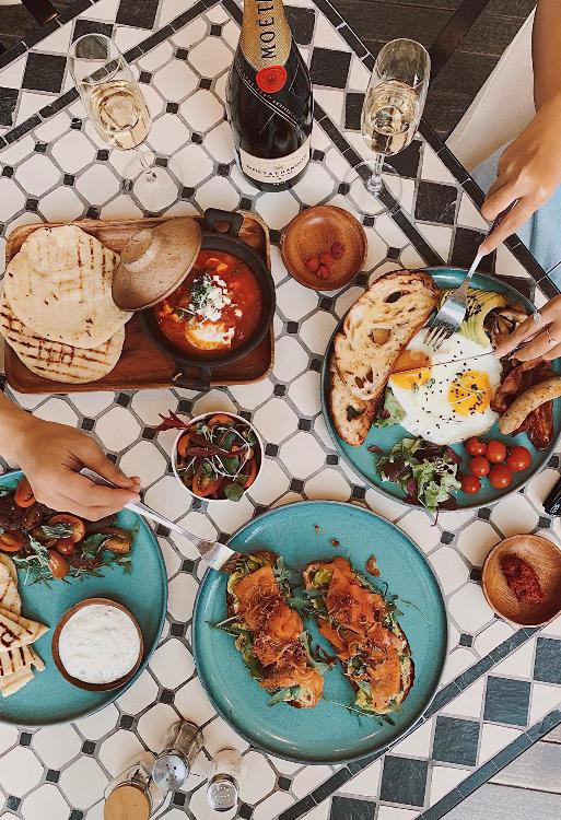 大変恐縮ではありますが、イケメン執事様と同居させていただいております。