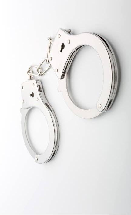 赤い糸より赤い手錠