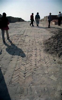 岐路のパキスタン