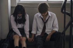 愛を知らない君に