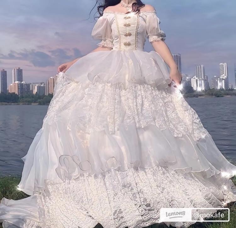 白雪姫は、もう目を覚さない